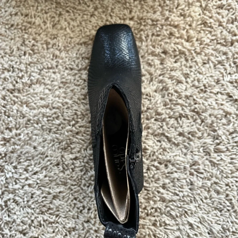BRAND NEW IN BOX Franco Sarto Boots -size 9 - Picture 5 of 7